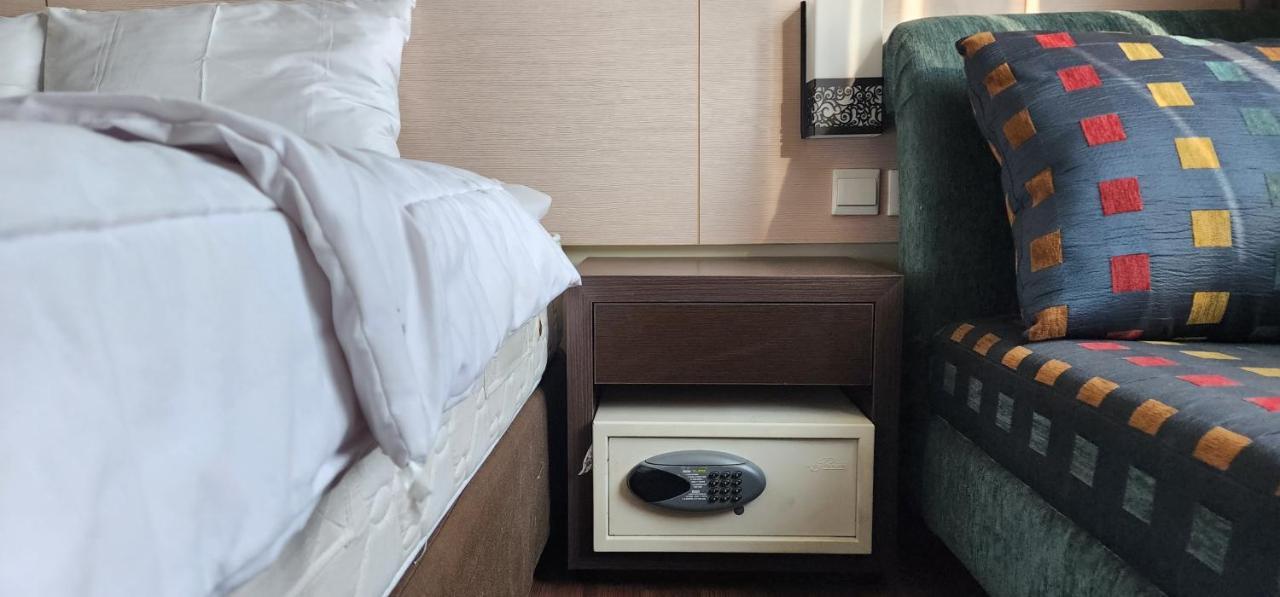 Apartemen Solo Paragon By Cariapartemen-Id Bonorejo Extérieur photo
