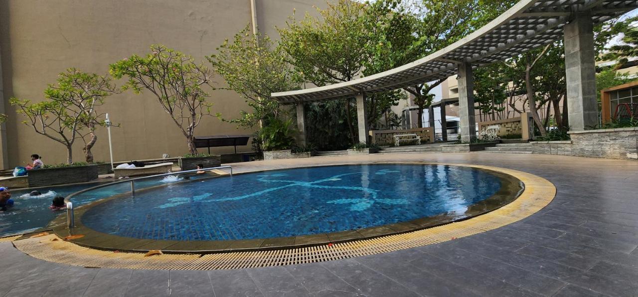 Apartemen Solo Paragon By Cariapartemen-Id Bonorejo Extérieur photo